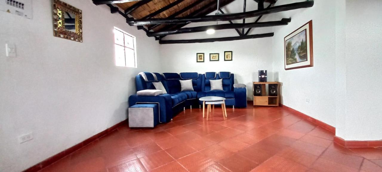 Hospedaje Y Camping Del Rio Mongui Ngoại thất bức ảnh