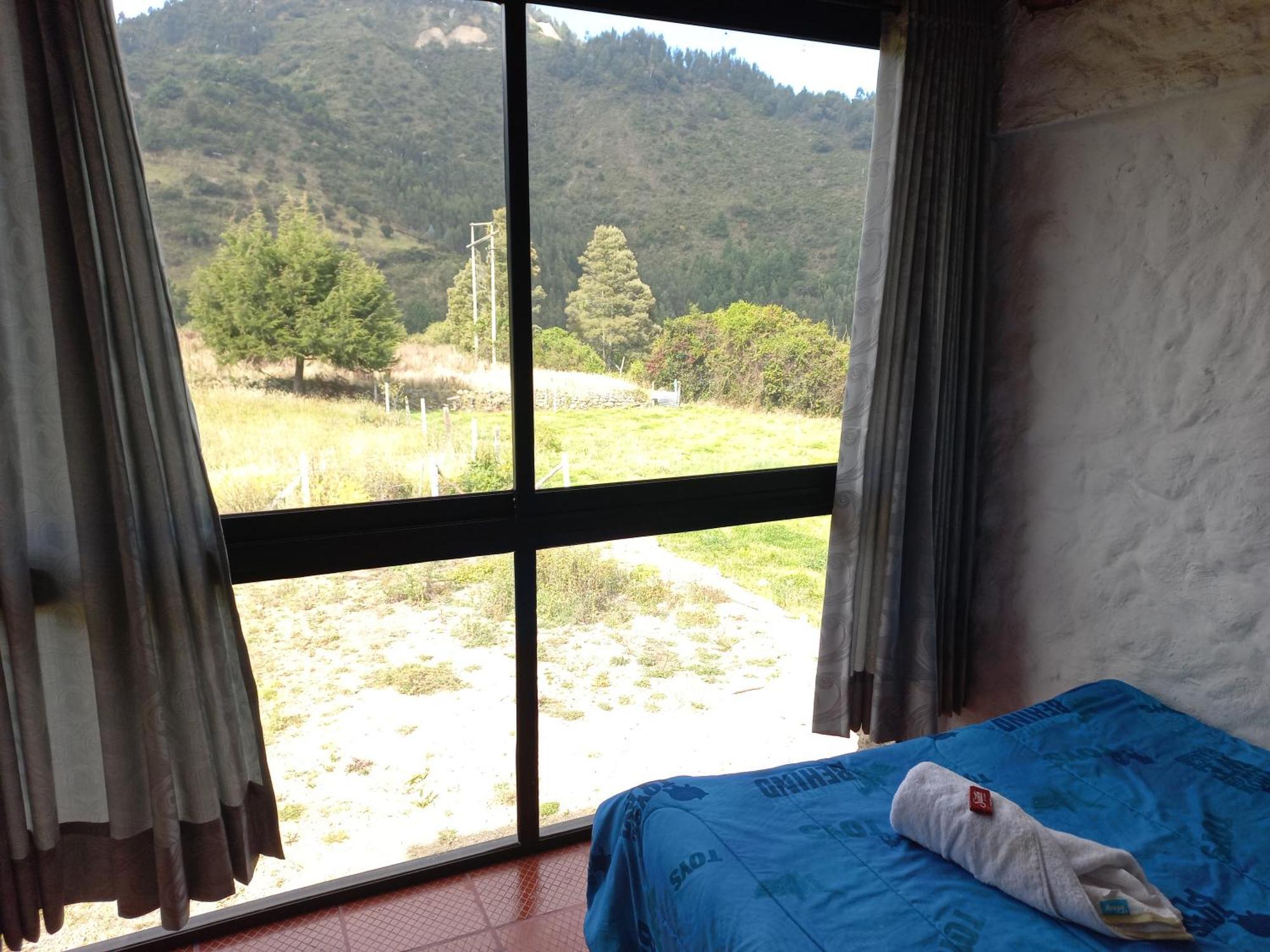 Hospedaje Y Camping Del Rio Mongui Ngoại thất bức ảnh