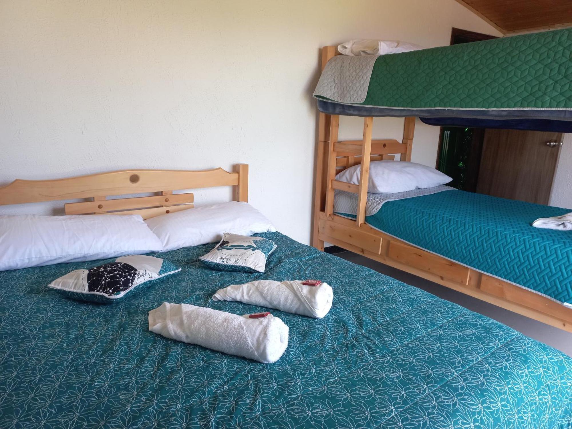 Hospedaje Y Camping Del Rio Mongui Ngoại thất bức ảnh