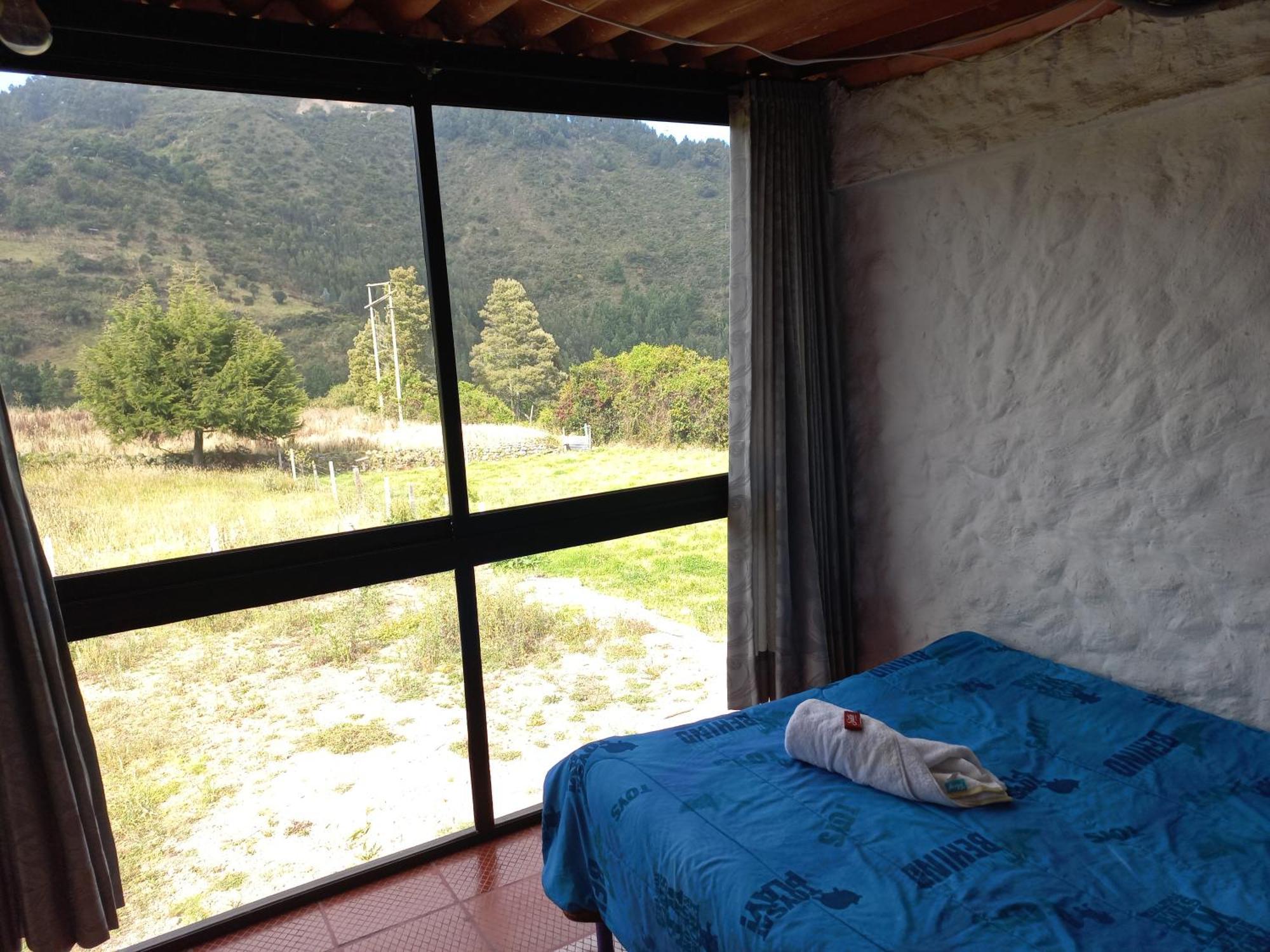 Hospedaje Y Camping Del Rio Mongui Ngoại thất bức ảnh
